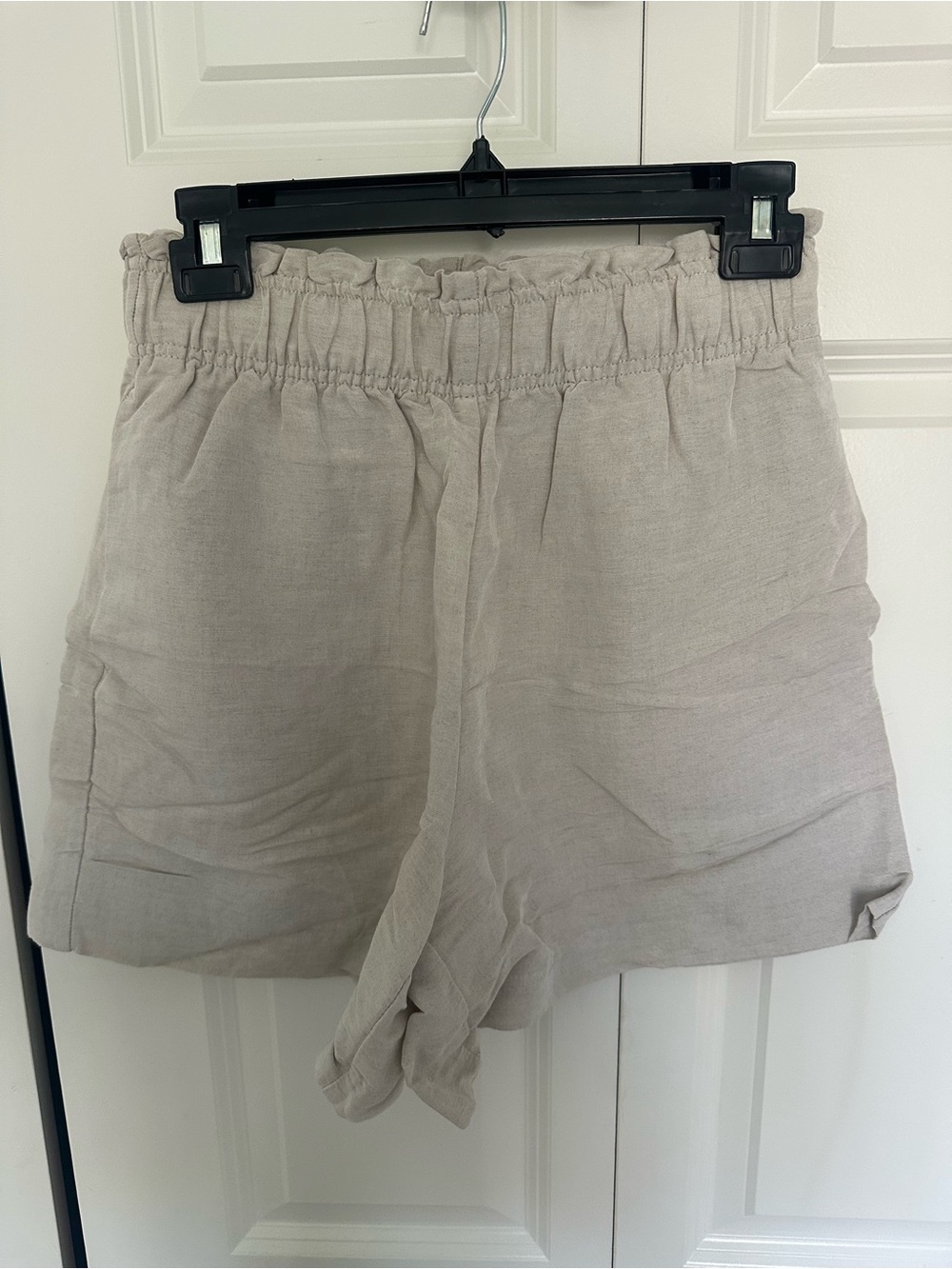 H&M High-Waist Linen-Blend Elastic Shorts - Light Beige